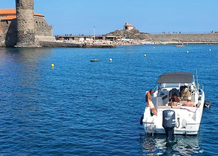 Maisonnette Bleu Piscine